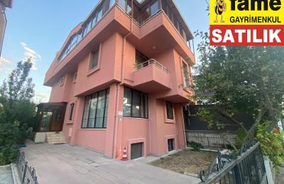 YAŞAMKENT DE 5+3- 400 m2 4 Katlı MÜSTAKİL BAHÇELİ VİLLA SATILIK